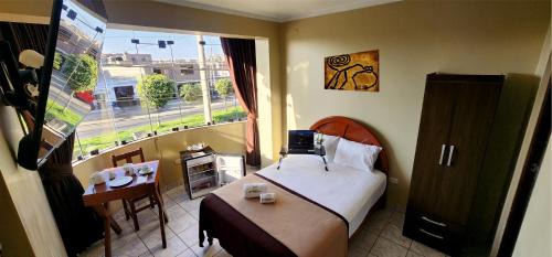 Pisco Hotel | Starlight Inn