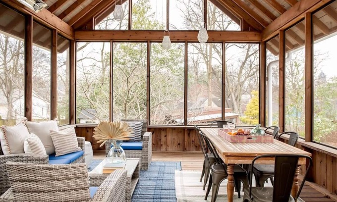 Cabbagetown House | Starry Night by Minty Living