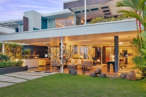 Chicalim Villa | Stars By The Bay & BBQ Grill by StayVista