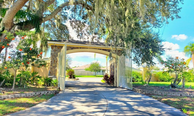 Kissimmee Villa | Stars Manor/Disney/Universal/Private Pool&Gym