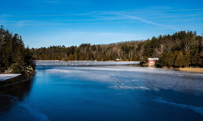 North Frontenac Ski Chalet | Starsview Cottage - Myers Cave Resort