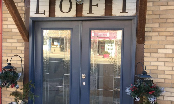 La Salle Condo | Starved Rock Country Loft in Historic Downtown LaSalle ~ Great View Of River