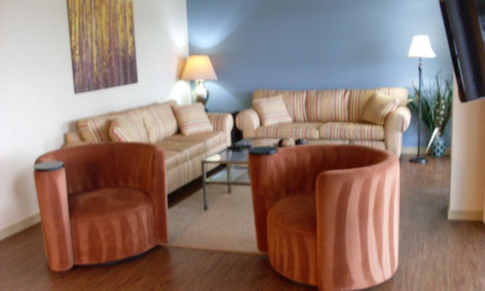 Holland Condo | Staterooms 2R, Waterside View, heated pool, near Holland State Park Beach