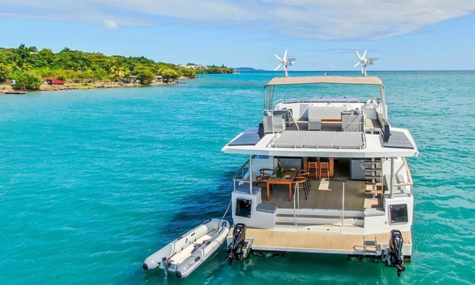 Tartane Boat Rental | STAY-Ô Lodge - Maison-bateau