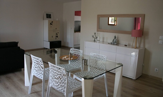 Torreilles Villa | Stay 2 weeks in August ! Villa in peace, close to the sea and the village.
