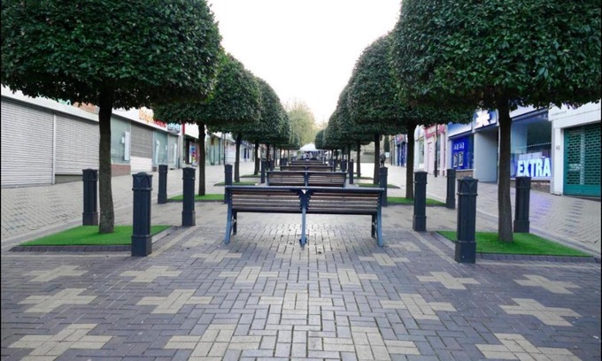 Wakefield Apartment | Stay At Apt4 - Duplex Relocations