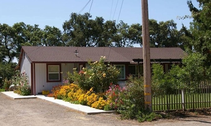 Sonoma House | Stay at Daisy's Place in the Sonoma/Napa Wine Country