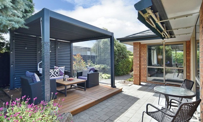 Parklands House | Stay at Puhara - Parklands Escape