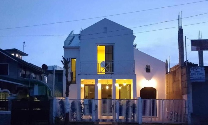 Dolores House | Stay At the Plaza - Benita