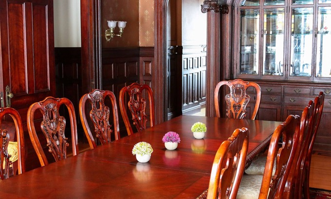 Churchville House | Stay in a Beautiful, Historic Landmark