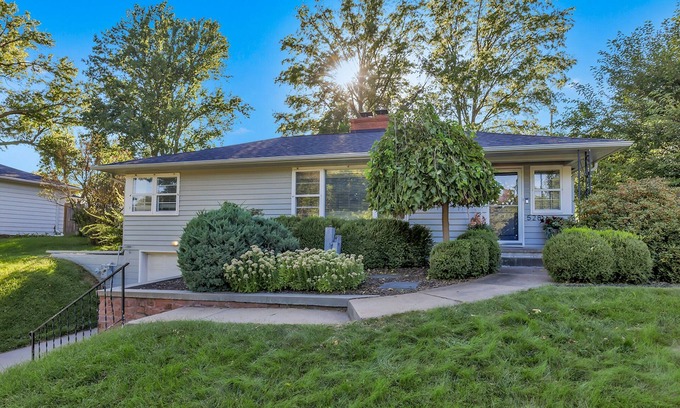 Omaha House | Stay in a charming 2-bedroom house in Omaha with WiFi, AC, and a peaceful vibe.
