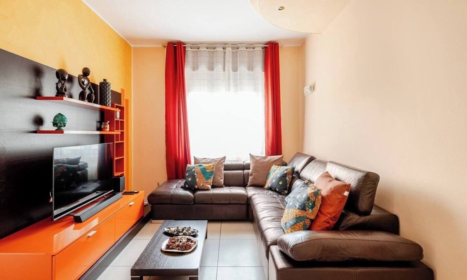 San Giovanni Lupatoto Apartment | Stay in Style: vibrant condo in San Giovanni Lupatoto - free parking