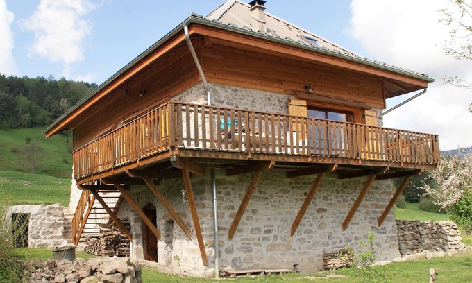 Seyne Other | Stay in the mountains in a restored farmhouse