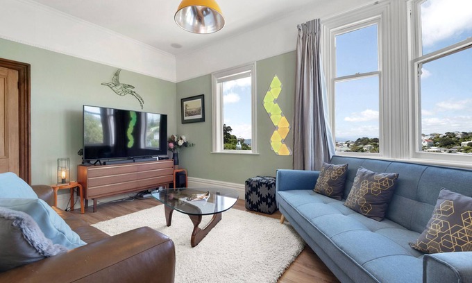 Brooklyn House | Stay near the City - Wellington Brooklyn Villa