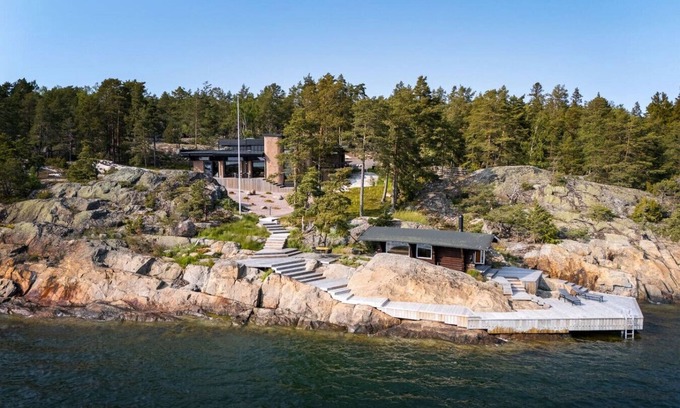 Roola House | Stay North - Hoffren