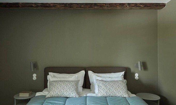 Mathildedal Hotel | Stay North - Matri House: Selma
