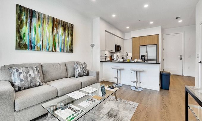 Mission Valley Apartment | Stay nr Target & Best Buy | Mission Valley 1BR w/Pet walk