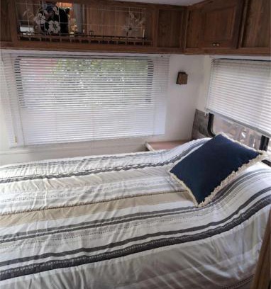 Redcliff Other | Stay RV Redcliff