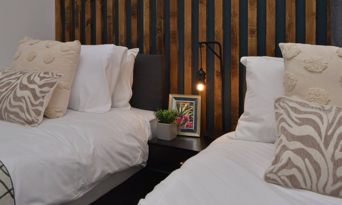 Burton on Trent Apartment | Stay @ Shobnall Road Burton - Twin Studio