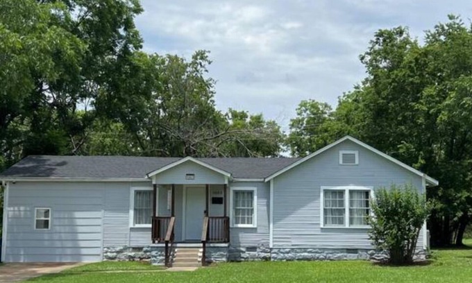 McAlester House | Stay Simple