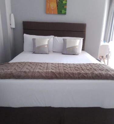 North Beach Apartment | Stay-Tiah Oceanic 82A