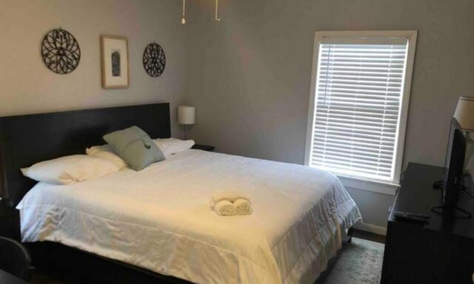 Cleveland House | Stay with Jay Cleveland One