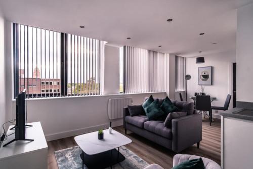 Old Trafford Apartment | Stay Zeni, Alexandra Rise Manchester Slick 1 Bed