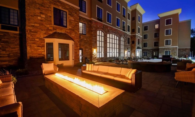 Grandville Hotel | Staybridge Suites Grand Rapids SW - Grandville by IHG