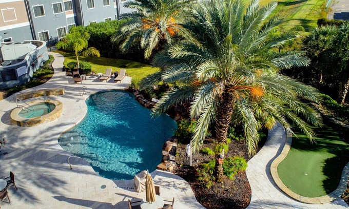 Webster Hotel | Staybridge Suites Houston-Nasa/Clear Lake by IHG