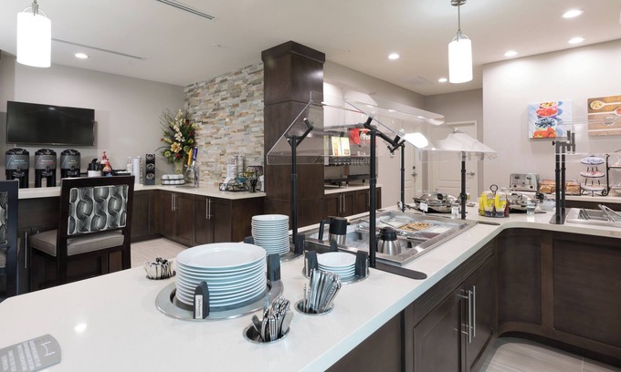 Lake Jackson Hotel | Staybridge Suites Lake Jackson by IHG
