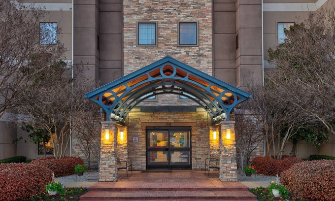 Plano Hotel | Staybridge Suites Plano - Richardson Area by IHG