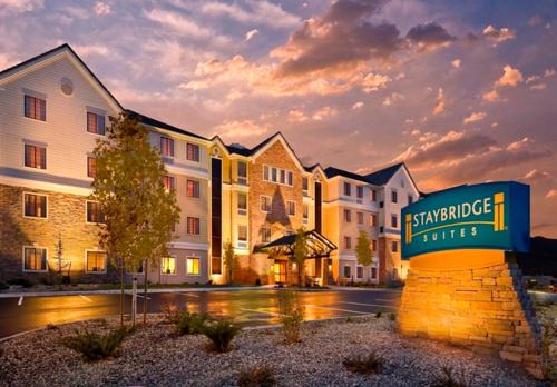 Rochester Hotel | Staybridge Suites Rochester by IHG