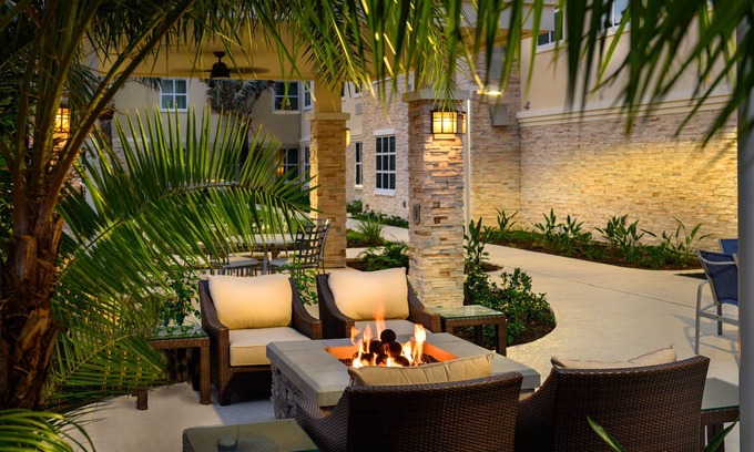 Vero Beach South Hotel | Staybridge Suites Vero Beach by IHG