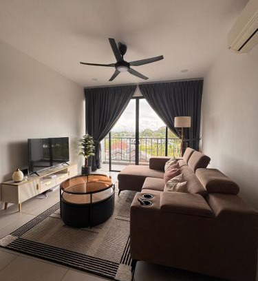 Kuching Apartment | Staycation Sanctuary