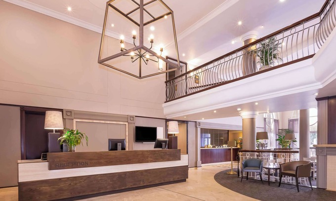 Century City Hotel | StayEasy Century City