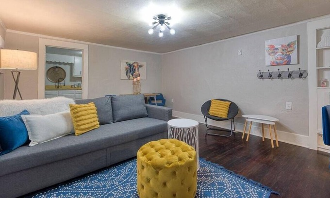 Coos Bay Apartment | #StayinMyDistrict Historic Heritage in Coos Bay