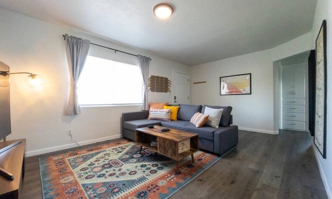 College Place House | #StayinMyDistrict Walla Walla Wine Country Getaway