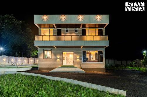 Khalapur Villa | StayVista at Casa Tino with Bonfire, Lawn