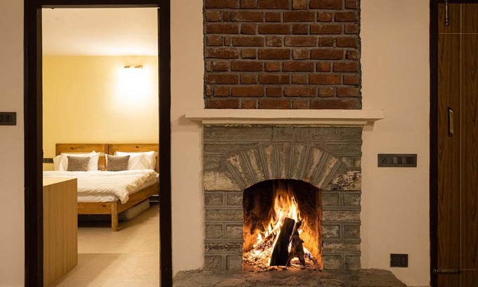 Kasiyalekh Villa | StayVista at Dream Cottage 5