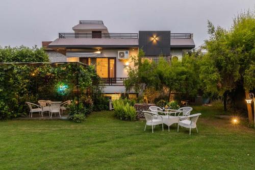 Amritsar Villa | StayVista at The Magnolia Farm in Amritsar 3 BR villa with Indoor Pool & Jacuzzi