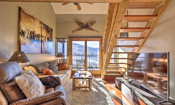 Steamboat Springs Apartment | Steamboat Ski Getaway with Balcony and Resort Views!