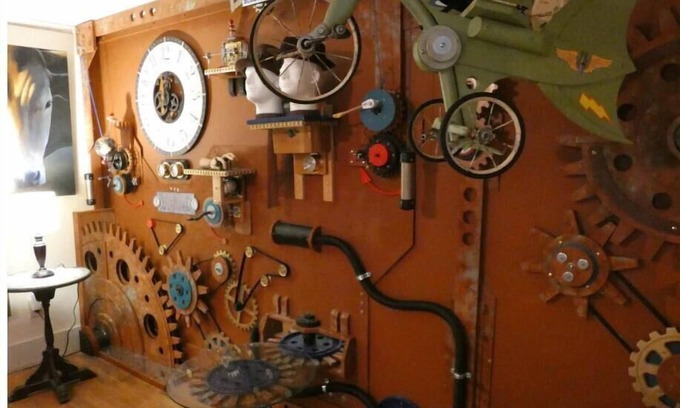 Thompson House | SteamPunk Bunk House and Intergalactic Way Station