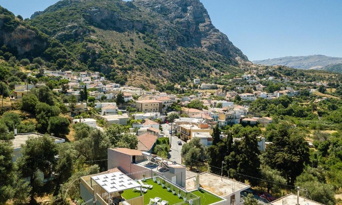 Spilion House | Stefanakos House