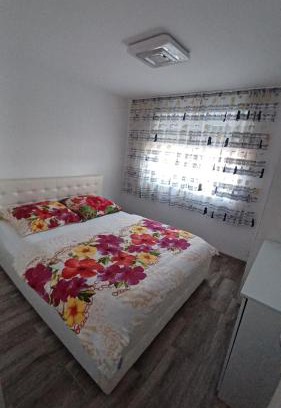 Bals Apartment | Steffi Apartment