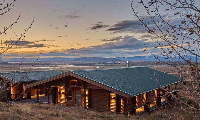 Fludir Cottage | Stekkar - Cozy Cottage On The Golden Circle, Warm And Welcoming, Spa Facilities