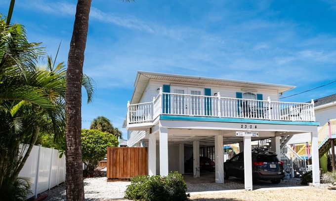 Bradenton Beach Apartment | Stella Marina on Anna Maria Island