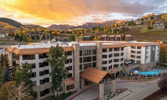 Crested Butte Condo | Stellar Location, Hot Tub, Heated Pool, Steam Room/Gym