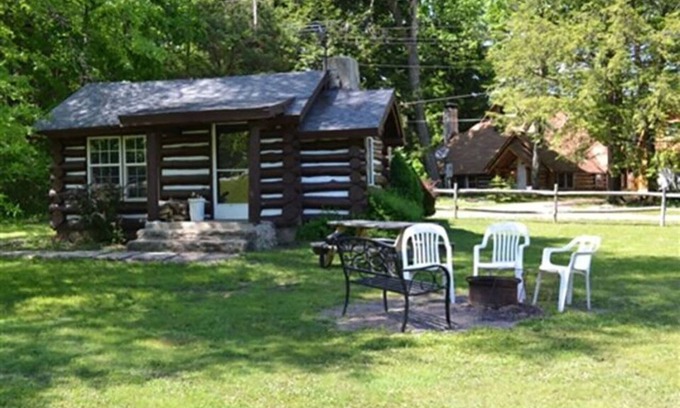 Markleysburg Cabin | Step Back in Time—Stay in 1930s Log Cabins Near Ohiopyle Cabin 2