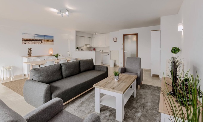 Sint-Idesbald Apartment | Stephanie 0401 + G39*