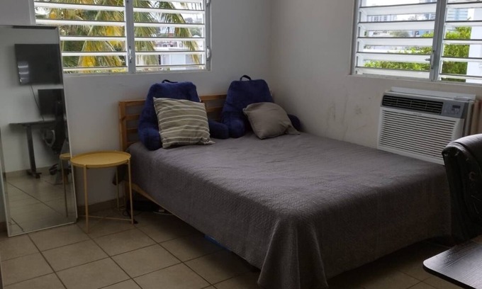 Santurce Condo | STEPS FROM BEACH! Trendy Calle Loiza and Ocean Park Beach Condo in San Juan